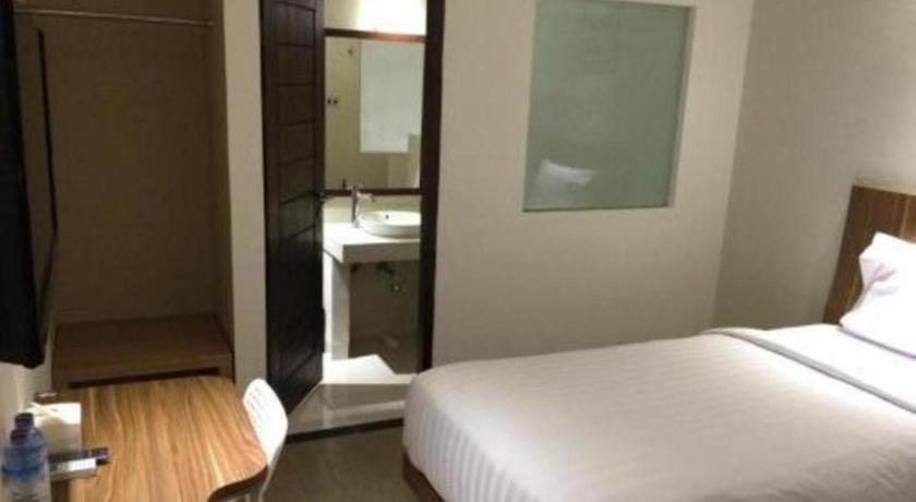 Hart Hotel Arjuna Mataram Exterior photo
