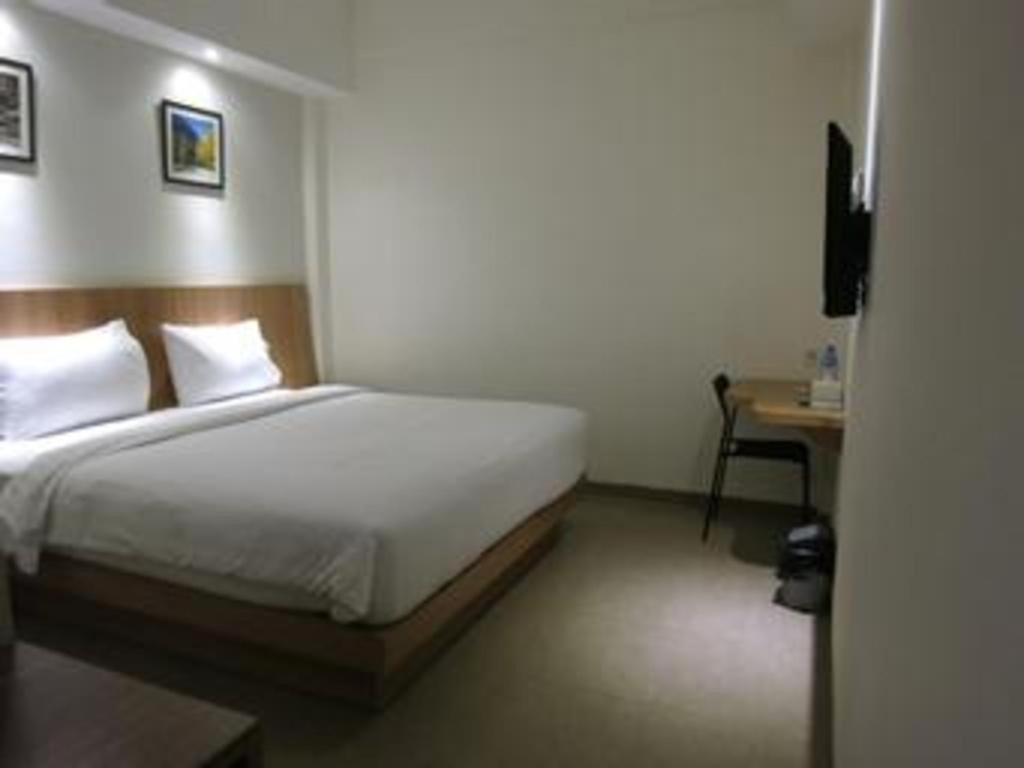 Hart Hotel Arjuna Mataram Exterior photo